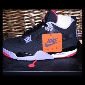 Jordan 4 Retro Bred (2019)